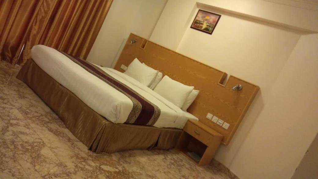 Al Reef Hotel マスカット エクステリア 写真